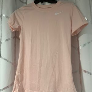 Light pink nike top